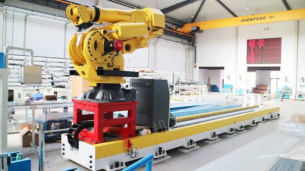 High-precision rack and pinion track