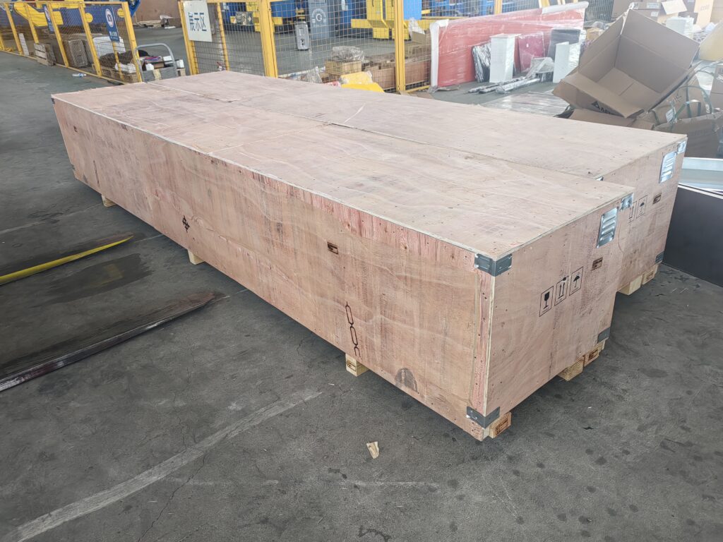 robot track